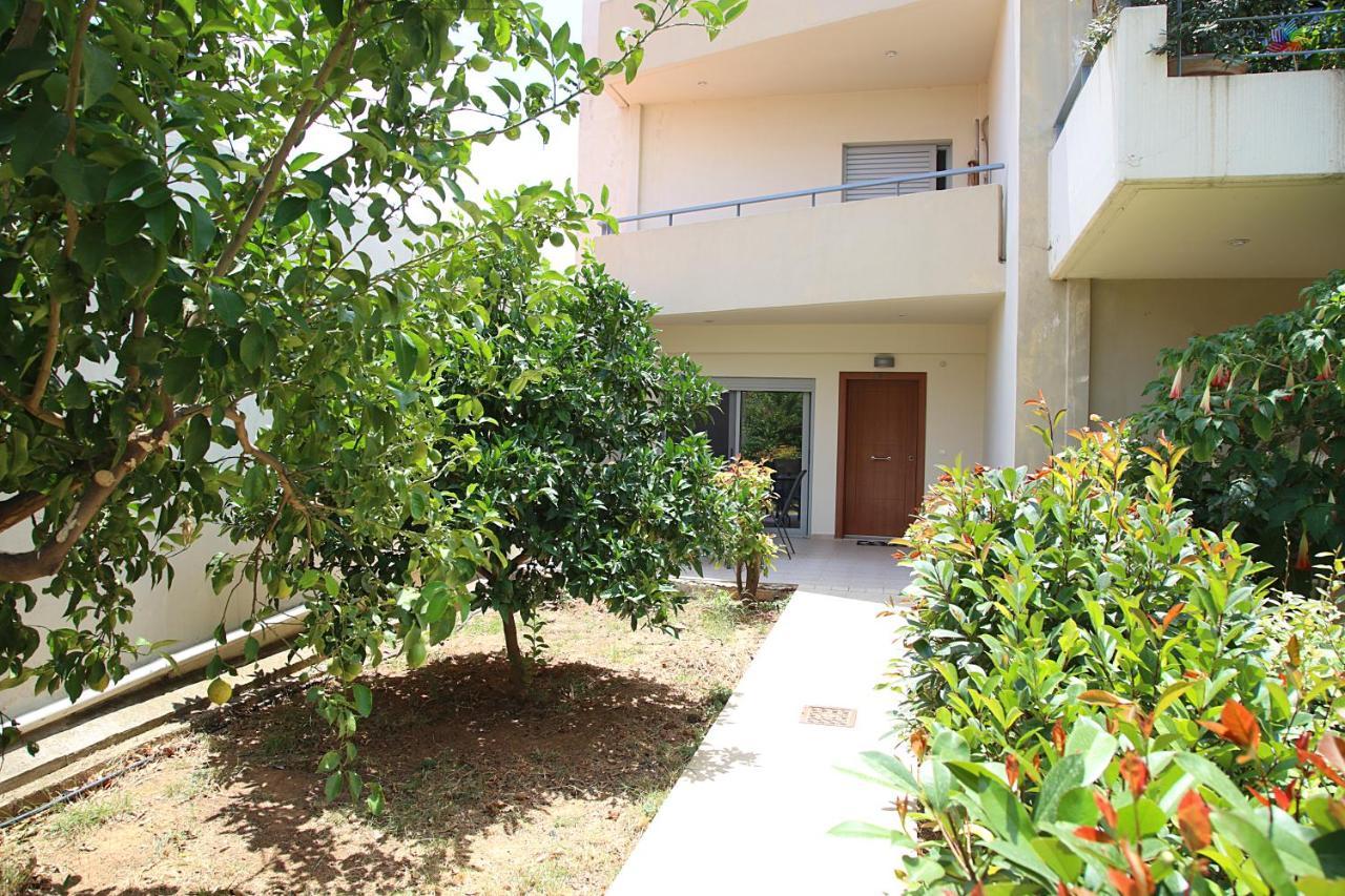 2 Bedroom Near The Athens Airport, *